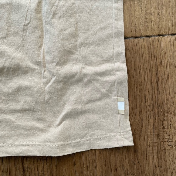 NWT Province of Canada Monday Tee - Leslieville Design in Taupe - Picture 5 of 6